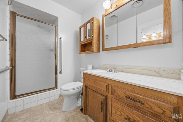 4513 McCray Street, Bakersfield, CA 93308