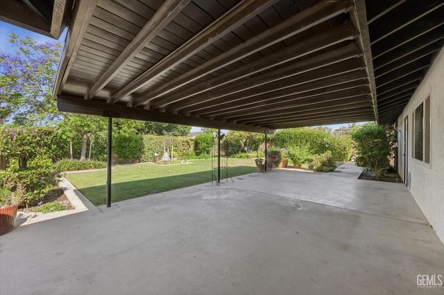 4513 McCray Street, Bakersfield, CA 93308