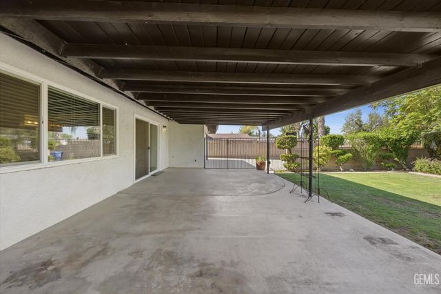 4513 McCray Street, Bakersfield, CA 93308