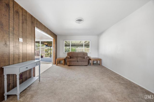 4513 McCray Street, Bakersfield, CA 93308