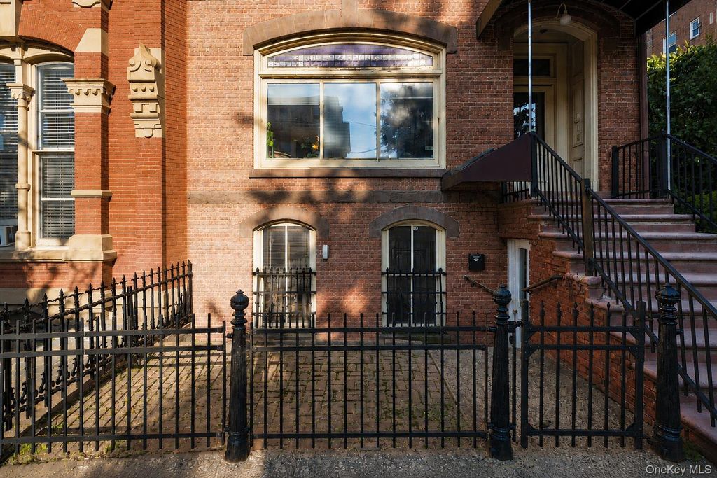 98 Grand Street, Newburgh, NY 12550 — photo 4