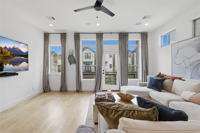 2409 Bevis Street, Houston, TX 77008