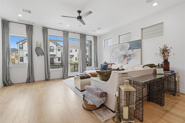 2409 Bevis Street, Houston, TX 77008