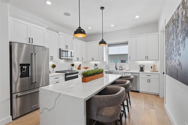 2409 Bevis Street, Houston, TX 77008