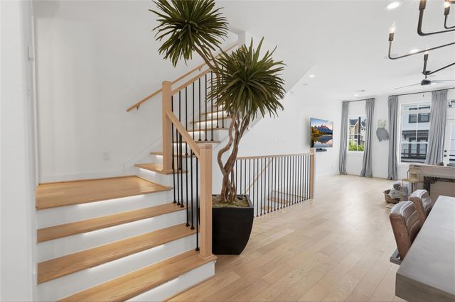 2409 Bevis Street, Houston, TX 77008