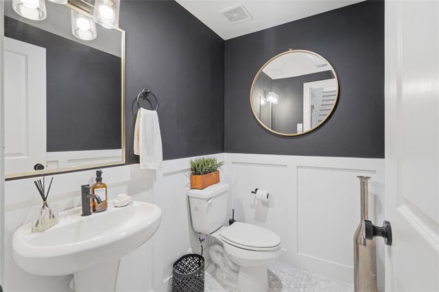 2409 Bevis Street, Houston, TX 77008