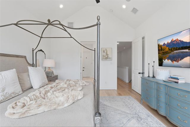 2409 Bevis Street, Houston, TX 77008