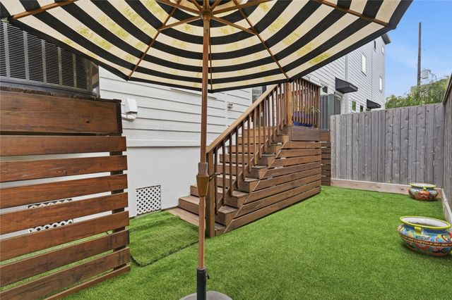 2409 Bevis Street, Houston, TX 77008