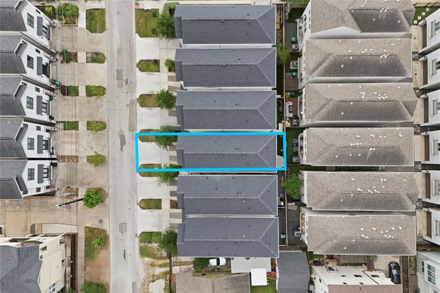 2409 Bevis Street, Houston, TX 77008