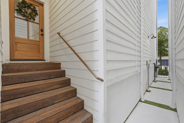 2409 Bevis Street, Houston, TX 77008