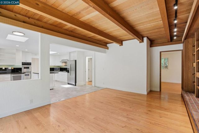 3394 Santa Maria Ct, Lafayette, CA 94549