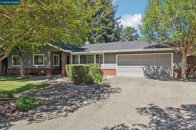 3394 Santa Maria Ct, Lafayette, CA 94549