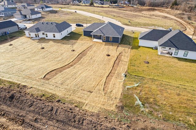 2470 N TRAVELLERS DR, Columbia, MO 65202