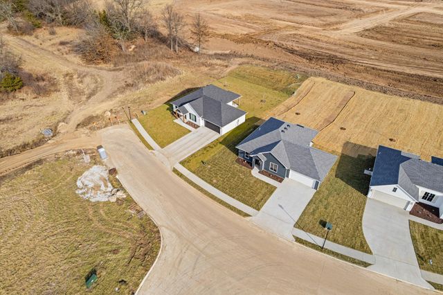 2470 N TRAVELLERS DR, Columbia, MO 65202