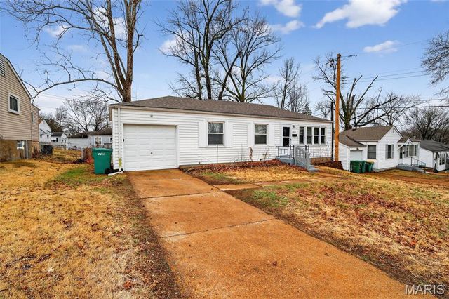 1212 Kilgore Drive, St Louis, MO 63137