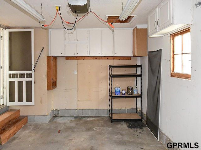 7345 S 69 Street, La Vista, NE 68128