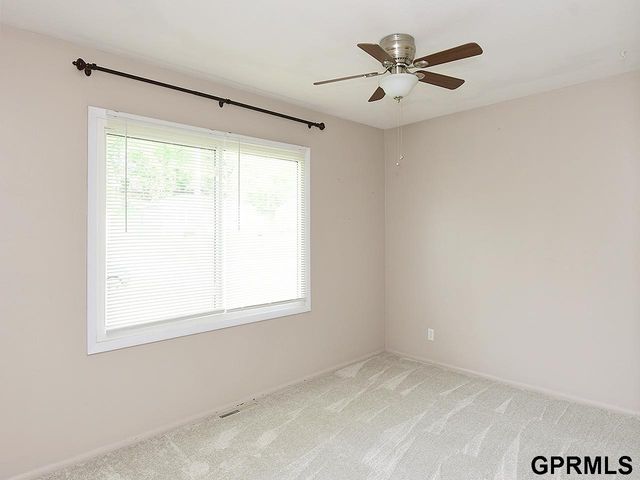 7345 S 69 Street, La Vista, NE 68128