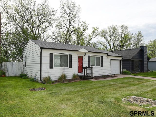 7345 S 69 Street, La Vista, NE 68128