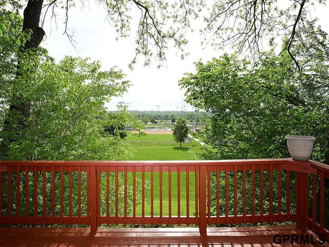 7345 S 69 Street, La Vista, NE 68128