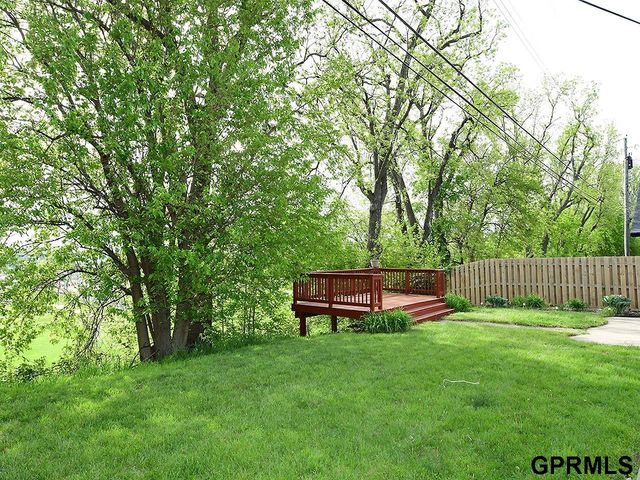 7345 S 69 Street, La Vista, NE 68128