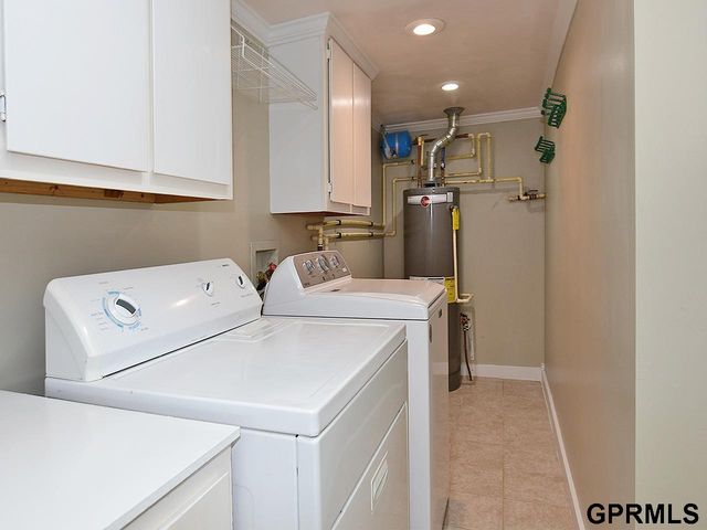 7345 S 69 Street, La Vista, NE 68128