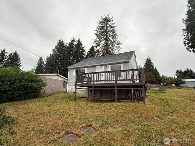 1132 Fowler Street, Raymond, WA 98577