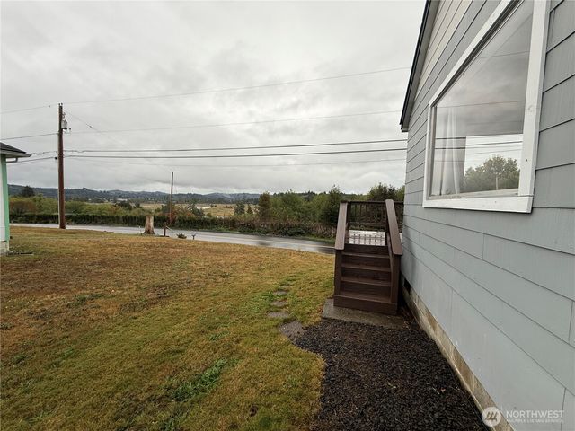 1132 Fowler Street, Raymond, WA 98577