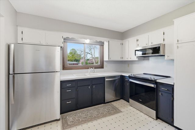 3865 Palisade Point, Eagan, MN 55122