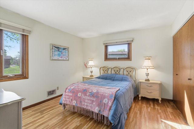 3865 Palisade Point, Eagan, MN 55122