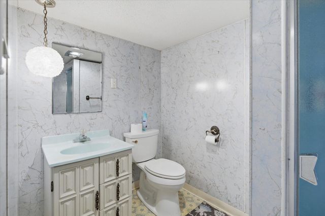 3865 Palisade Point, Eagan, MN 55122