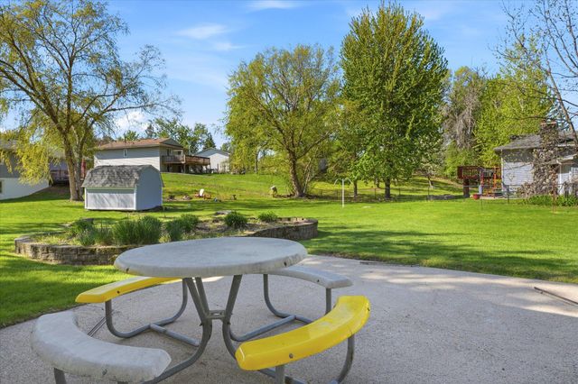 3865 Palisade Point, Eagan, MN 55122