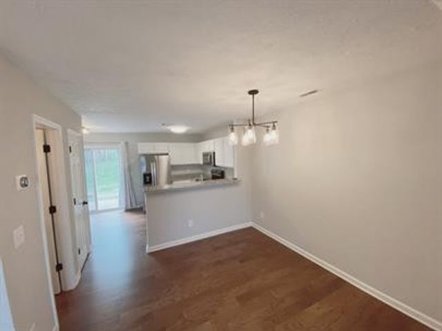 596 Flintlock Ct, Nashville, TN 37217