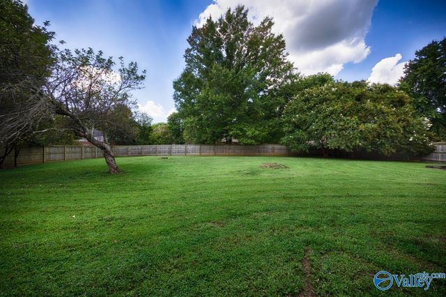 14877 Mooresville Road, Athens, AL 35613
