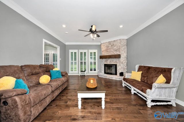 14877 Mooresville Road, Athens, AL 35613