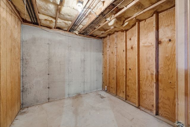 21 Ferndale St 2B, Boston, MA 02124