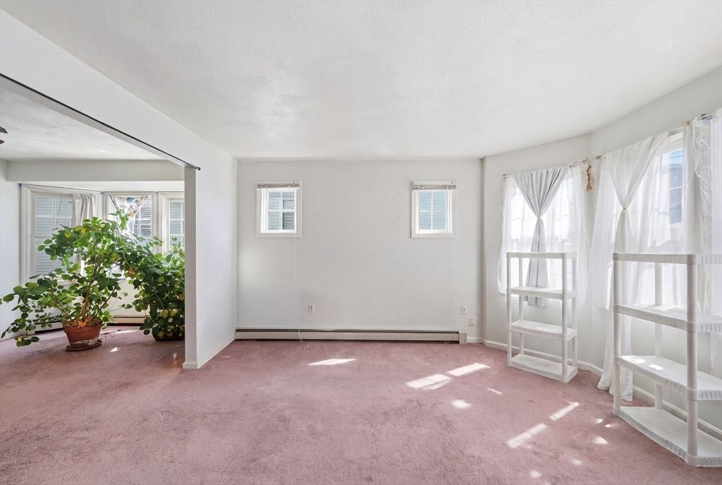 21 Ferndale St 2B, Boston, MA 02124