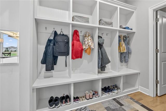 4011 W 157th Terrace, Overland Park, KS 66224