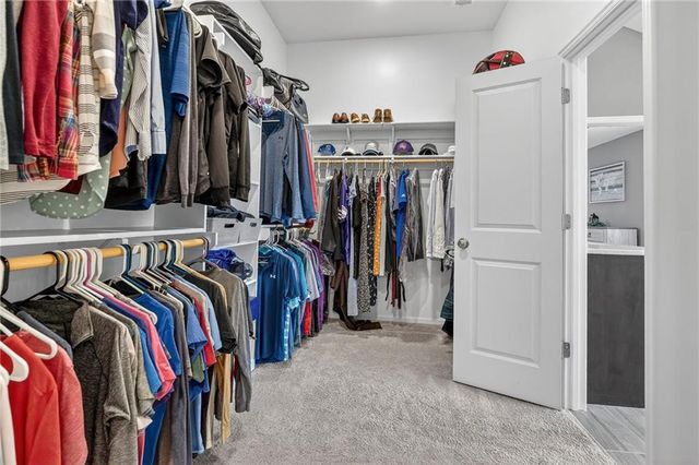 4011 W 157th Terrace, Overland Park, KS 66224