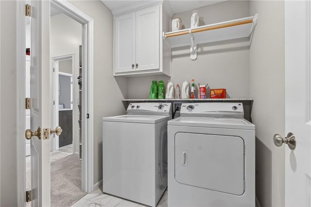 4011 W 157th Terrace, Overland Park, KS 66224