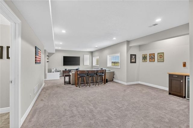 4011 W 157th Terrace, Overland Park, KS 66224