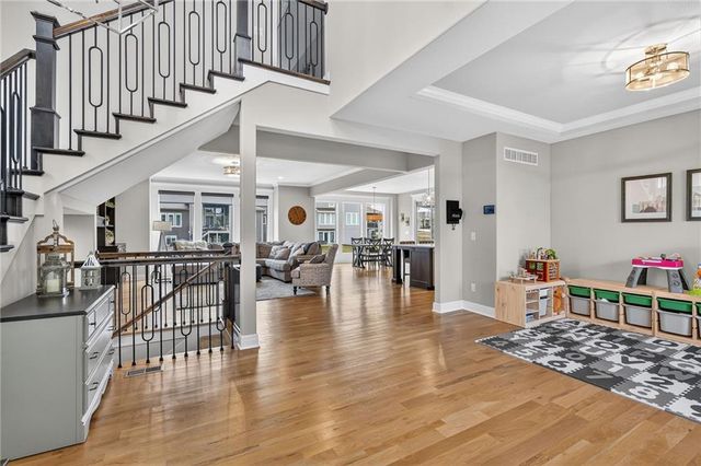 4011 W 157th Terrace, Overland Park, KS 66224