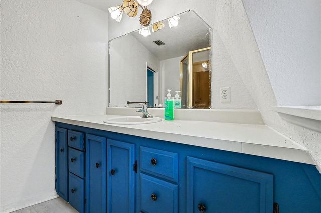 2567 US HIGHWAY 98 W, Frostproof, FL 33843