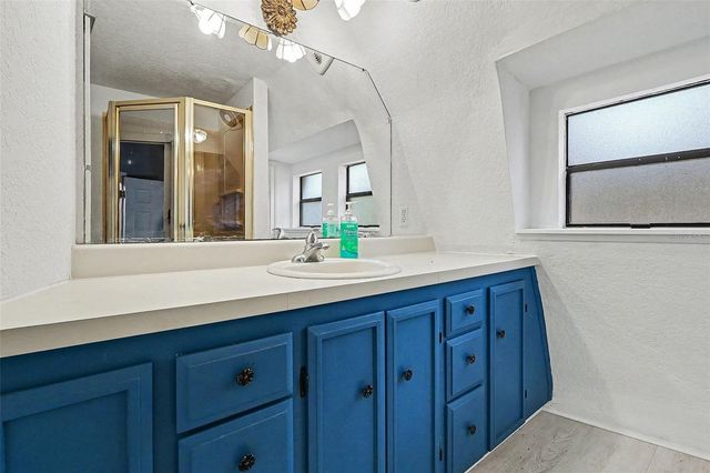 2567 US HIGHWAY 98 W, Frostproof, FL 33843