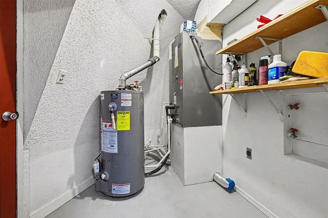 2567 US HIGHWAY 98 W, Frostproof, FL 33843