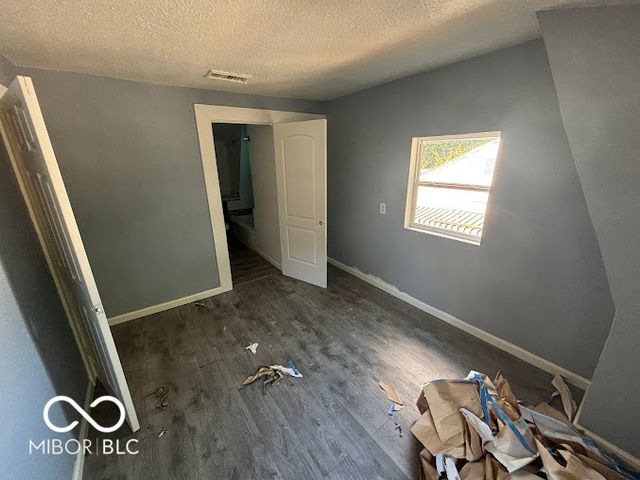 2040 N Exeter Avenue, Indianapolis, IN 46222