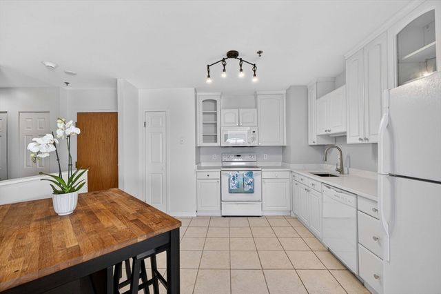 474 Revere Beach Boulevard 804, Revere, MA 02151