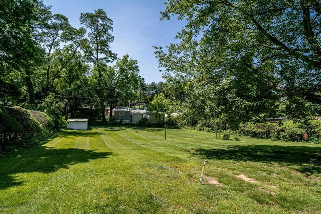 1192 NELSON DR, Harrisonburg, VA 22801