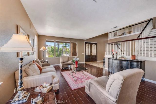 6137 Ridgemont, La Verne, CA 91750