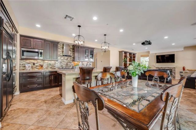 6137 Ridgemont, La Verne, CA 91750