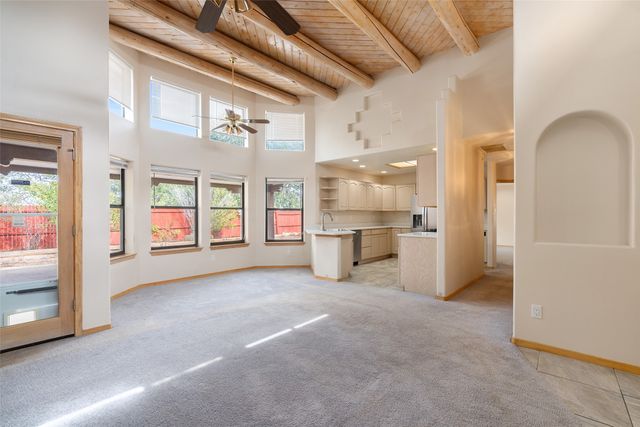 7501 Snow Blossom, Santa Fe, NM 87507